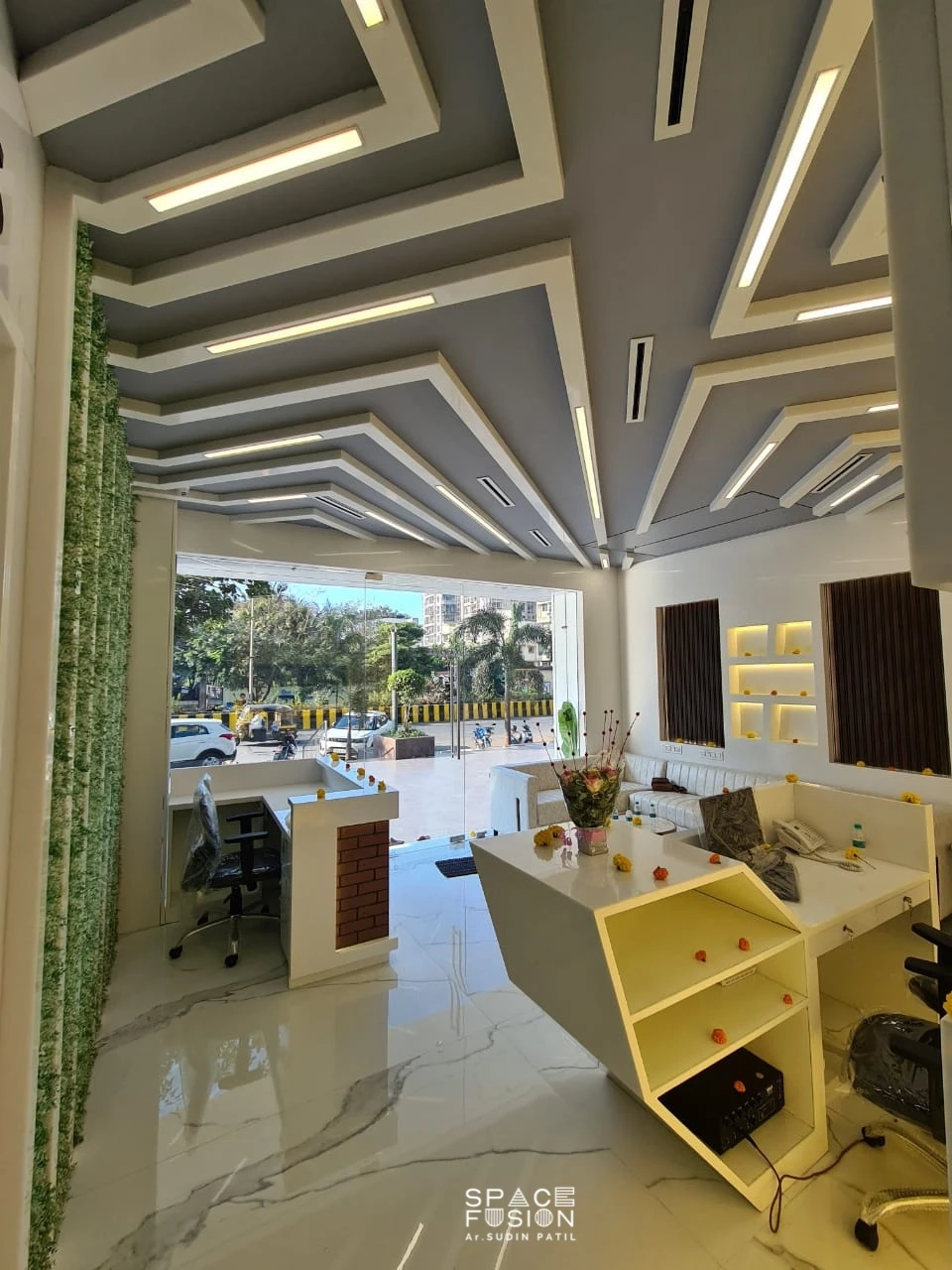 Dental clininc at Mumbai